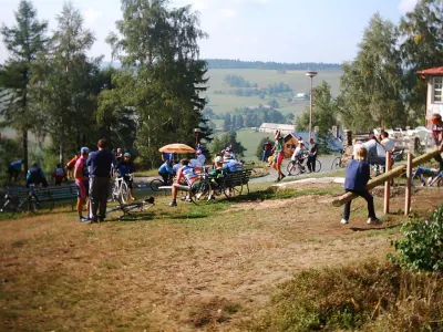 Fotografie ze závodu