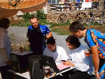 Fotografie ze závodu