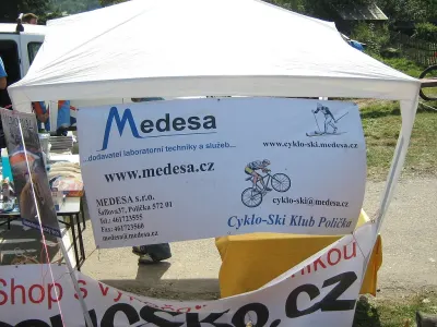 Fotografie ze závodu